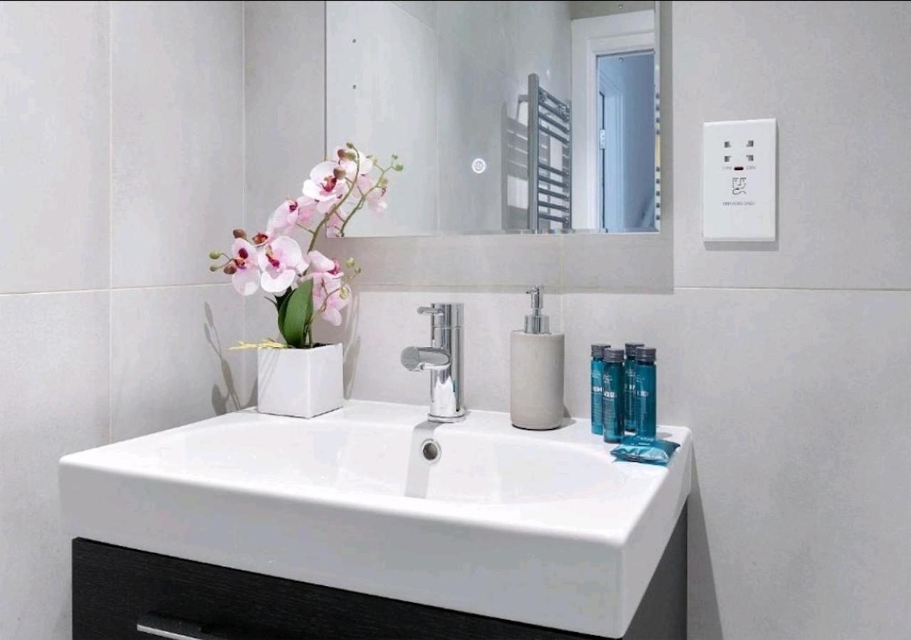Deluxe Central London North Apartment מראה חיצוני תמונה
